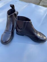 Children’s Jodphur boots size 33/1 Shires