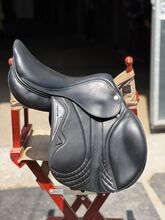 EQUILINE Springsattel 17 Zoll EQUILINE  Challenge 