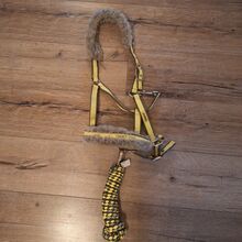 Eskadron Lammfellhalfter Lemon WB mit Führstrick Eskadron 