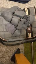 Eskadron ash Blue set schabracke, Fliegenohren, Bandagen Halfter gr pony Eskadron Heritage 