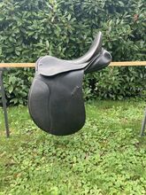 Euroriding Diamant VS Sattel 17‘‘ blauer Knopf Euroriding Euroriding Diamant