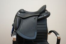 Fabrik - NEU: Prestige Atena EVO HP D 18", KW 34, Premium-Allrounder / Wanderreitsattel v Sattlerei Prestige Atena EVO HP 
