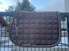 Felix Bühler VS Schabracke, WB, braun mit glitzer Bordüre Felix Bühler