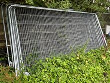 Electric Fencing Equipment 