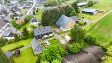 Hofanwesen mit Reithalle, Stallungen und ca. 4,48 ha Grundstück – ideal für Pferdeliebhaber
