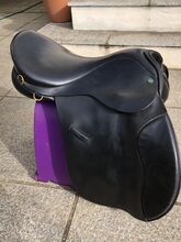 Ideal 17” H and C saddle - Black Wide Ideal H and C