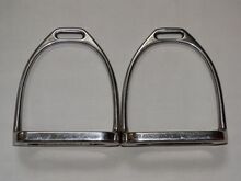 Klassische Sprenger Steigbügel 12 cm Trittbreite silberne für englisch Sattel Sprenger