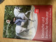 Klassische und iberische Reitkunst neu