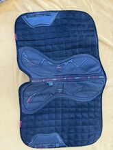 LeMieux - X-Grip Silikon Dressurschabracke Schwarz LeMieux X-Grip Silikon Dressurschabracke Schwarz