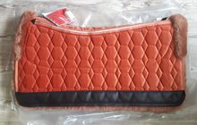 Mattes Lammfell Westernpad 85x47cm Wanderreiten XXL zimt braun e.a. Mattes lammfelle Westerntrailpad XXL 85x47cm