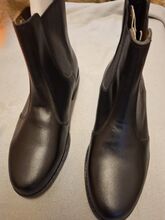 Neue Stiefeletten