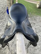 Nick dolman monoflap dressage saddle Nick dolman