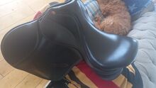 Saddle Company saddle GP brown 17" Saddle Company  GP