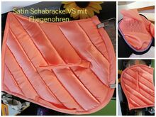 Satinschabracke apricot mit Fliegenhaube COB