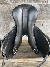 Beautiful Black Albion Jump / XC Monoflap Saddle Albion Kontact Adjusta 