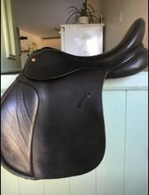 Black Gp saddle