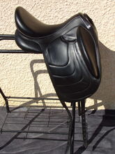 Selle Dressage Devoucoux Makila Harmonie 17'5 Devoucoux Harmonie