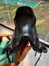 Dressage Saddle for Sale Kent & Masters Original Dressage Saddle MDM