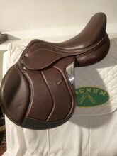 Springsattel Equiline Nick Skelton 17" neu Equiline  Nick Skelton 