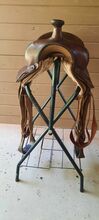 Big horn leather and synthetic competition saddle Bighorn