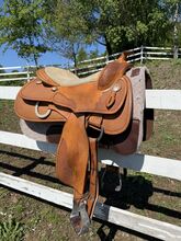 Triple W Platinum Butterfly Western Saddle – FQH Triple w platinum Butterfly