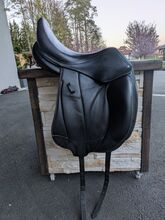 Voltaire Adelaide Dressursattel 17" Voltaire  Adelaide