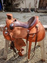 Wade Sattel Kenner Store + Vorderzeug und Gurt Kenner Store Wade