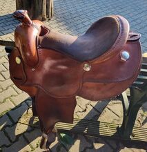 Westernsattel Braun schmal kurz