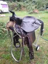 Westernsattel Winnipeg Rawhide Kanada 16 Zoll schmale Pferde Winnipeg Rawhide