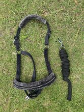 Schwarzes Fellhalfter, Glitzer Halfter, Lammfell Halfter WB Mavaie