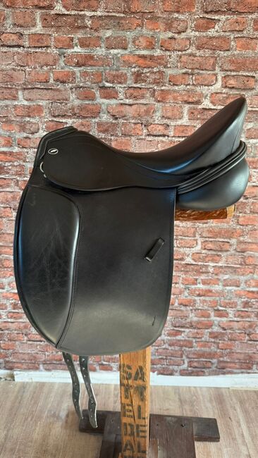 057 Hemano Dressur Champion, Hemano Dressur Champion 1, Satteldealer (Satteldealer), Dressage Saddle, Nordfriesland - Niebüll