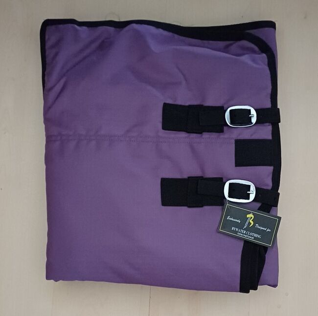 106€ REDUZIERT Highneck Regendecke 600D Fleece purple lila 165 KALTBLUT, BTS Bywater  Higneck KALTBLUT Regendecke mit Fleece purple lila, Reitartikelbörse (Reitartikelbörse - Onlineshop für Wanderreiter), Derki dla konia, Grevenbroich, Image 4