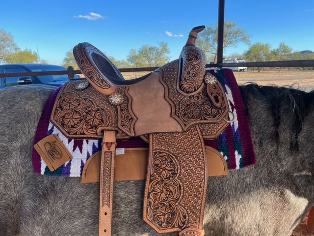 14" Barrel/Show Saddle, Tacktical Equine Ranch Dressn The Vegas, Mackenzie , Siodło westernowe , Wickenburg