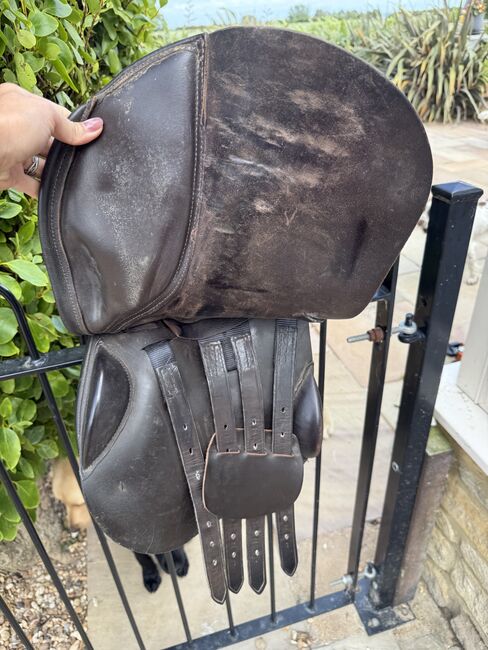 15” brown saddle made by master saddler, GP, Hayley Lousada, Other Saddle, Buckinghamshire , Image 6