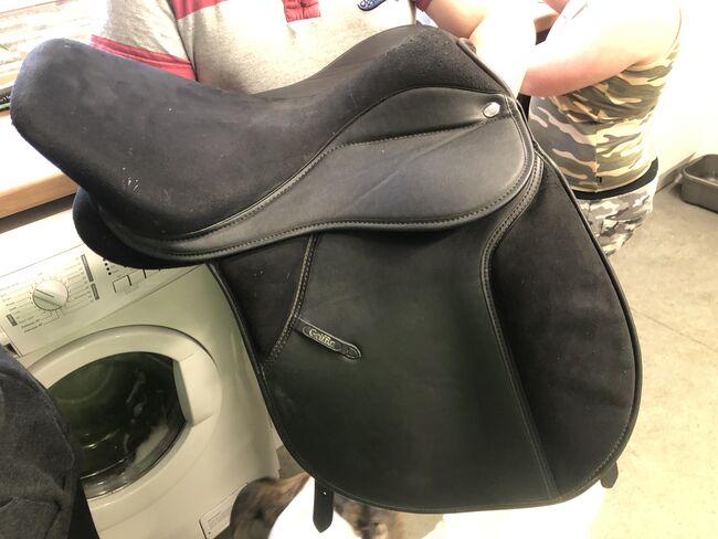 16.5” griffin saddle, Griffin, Tanya vallis, All Purpose Saddle, Southampton, Image 7