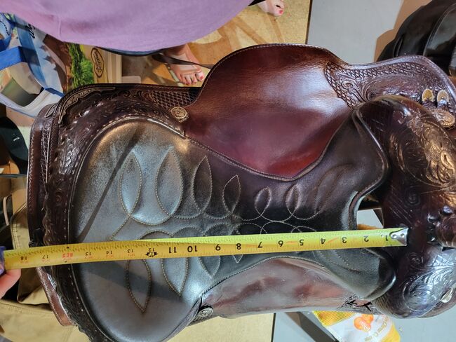 16 inch Vintage Circle Y saddle, Circle Y, Sarah G, Western Saddle, Gasport, Image 2