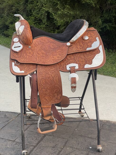 16’ Oz West Pleasure Saddle, Oz West Oz West, Kelsey, Western Saddle, Sunshine Coast