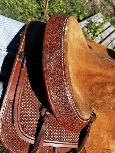 16” western saddle, Sarah Benson, Saddles, Gloucester, Image 2