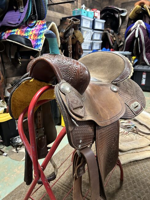 16inch Double T, Double T, Amina Lord, Western Saddle, Conyers, Image 2
