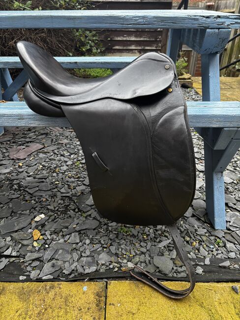 17.5" Albion HR Dressage Saddle, Albion HR, Charlotte Sewter, Dressursattel, Basingstoke