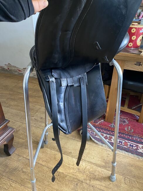 17.5” Albion Ledgend Medium Wide Dressage Saddle Dark Havana Almost Black, Albion  K2 Ledgend , Katherine Peachey, Dressursattel, Cambridgeshire , Abbildung 5