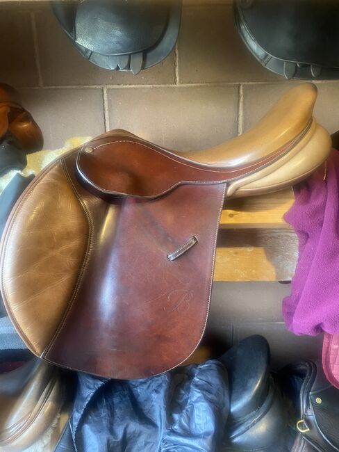 17.5 Bates Caprilli Jumping Saddle, Bates Caprilli, Eileen Belshaw, All Purpose Saddle, Lisburn