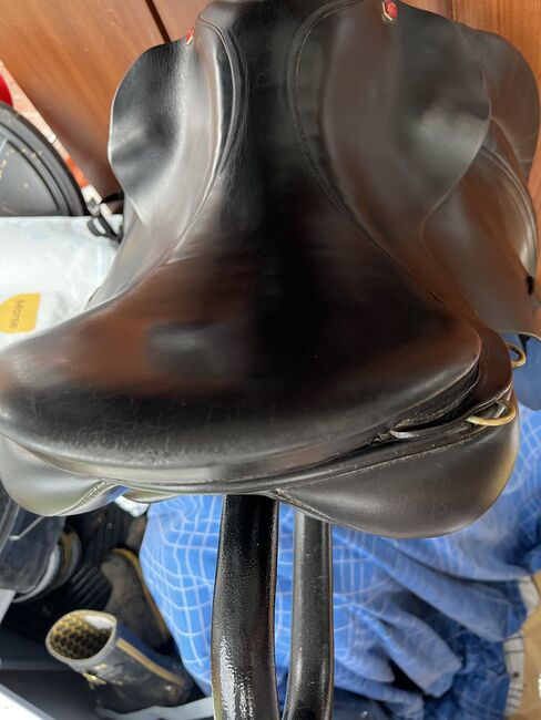 17.5” Black Albion medium saddle, Albion, Claire , All Purpose Saddle, South Shields , Image 15