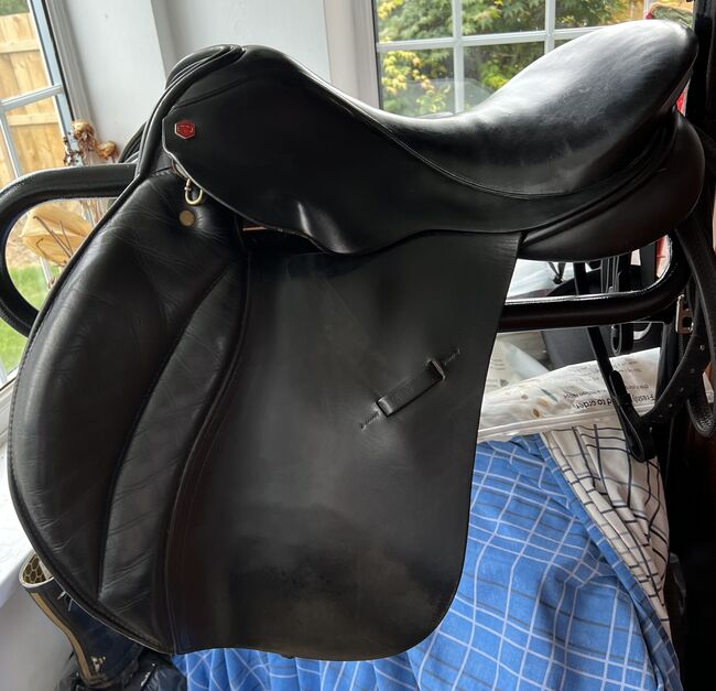 17.5” Black Albion medium saddle, Albion, Claire , All Purpose Saddle, South Shields , Image 14