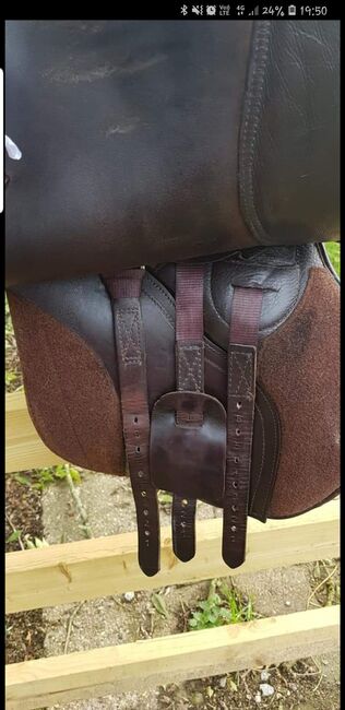 17.5 brown kent and masters MGP excellent condition only for sale as doesn't fit new horse, Kent and Masters MGP, Amy, Vielseitigkeitssattel (VS), Sittingbourne , Abbildung 6