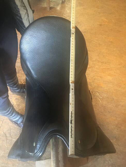 17,5 Zoll Dressursattel der Marke Passier, G.Passier & Sohn , bianca , Dressage Saddle, Reutlingen , Image 2