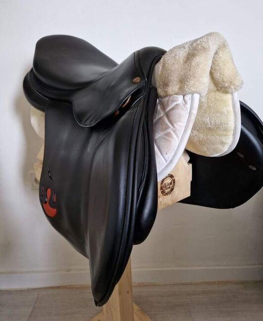 17,5" Sattel zu verkaufen – Bequem & gepflegt, Fred, Jumping Saddle, Frankfurt