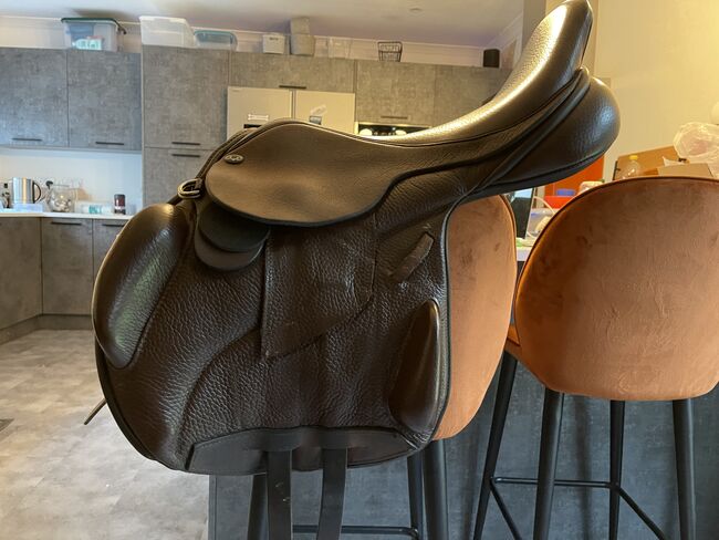 17.5” Wide Patriot Monoflap Jump Saddle, Patriot (Ideal), Louise Donnelly, Jumping Saddle, Glasgow, Image 4