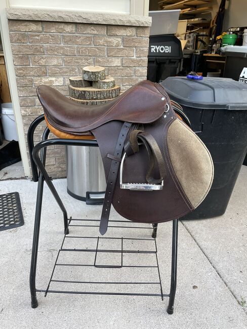 17’ English Saddle Blue Ridge, Unbranded, Isabella Phelps, All Purpose Saddle, isanti, Image 3