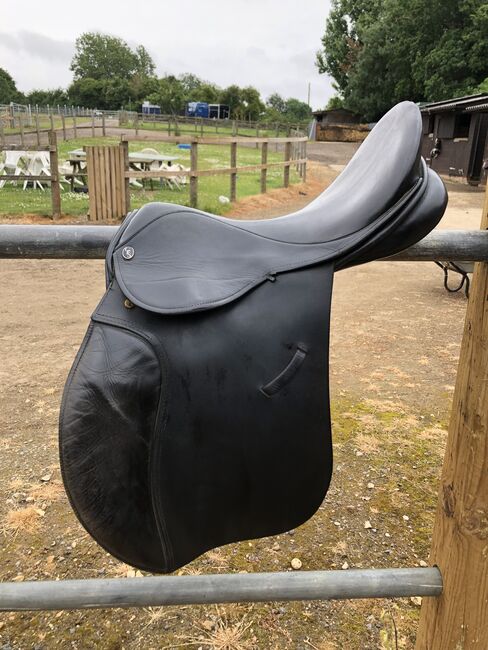 17” GFS old model GP saddle, GFS, Emilie Barnett, All Purpose Saddle, Welwyn Hatfield